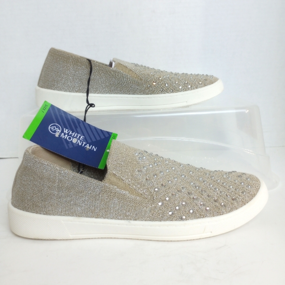 NWT Women's White Mountain Bling Slip On Sneakers, Taupe, Size 7